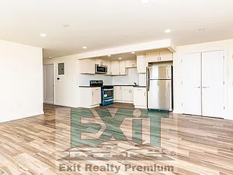 Rented by EXIT Realty Premium