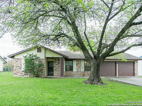 2nd image of 6726 Stone Lake Dr