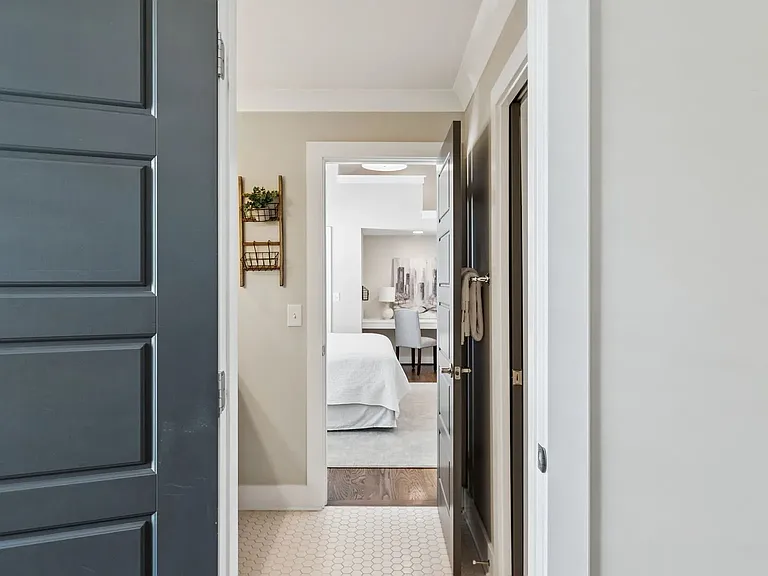 2302 Sunset Pl — Photo 22
