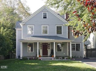 15 Harstrom Pl, Norwalk, CT 06853