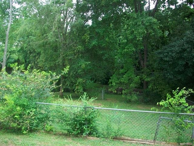 2nd image of 4108 Cottonwood Dr