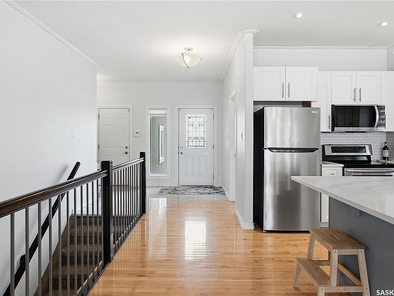 4th image of 3 Iron Bridge TERRACE