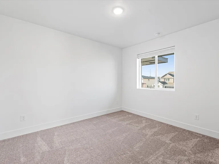 2nd upstairs bedroom