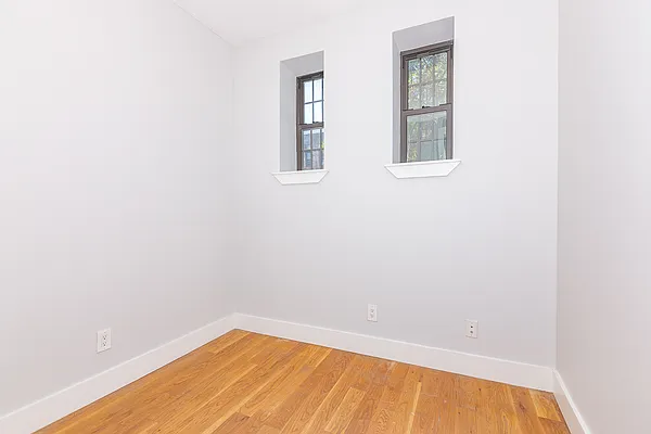 Rented by MySpaceNYC | media 27