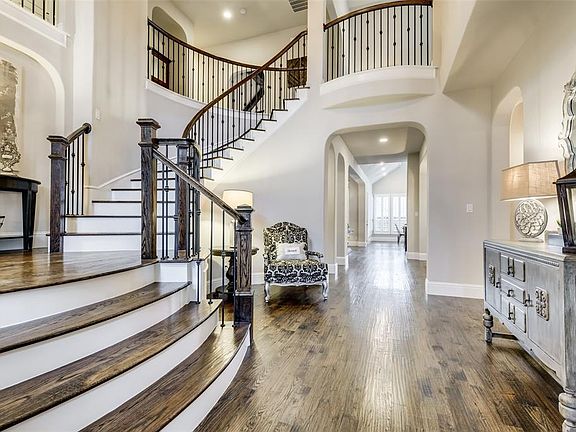 4th image of this home