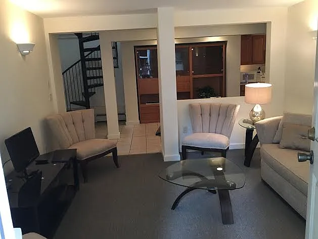 123 Highland Pl — Photo 9
