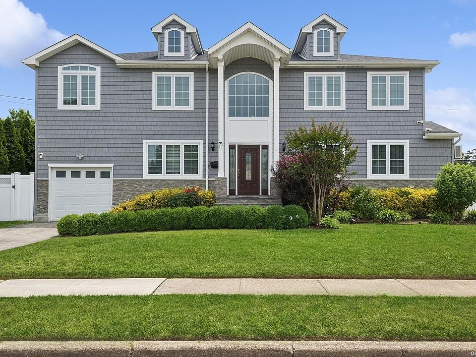 1st image of 17 Lucille Drive