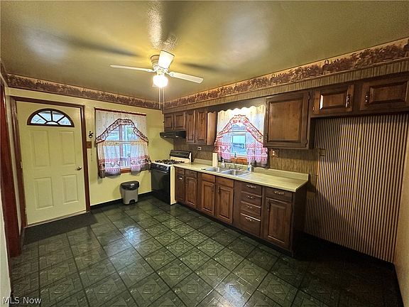 5th image of 102 Beech Rd