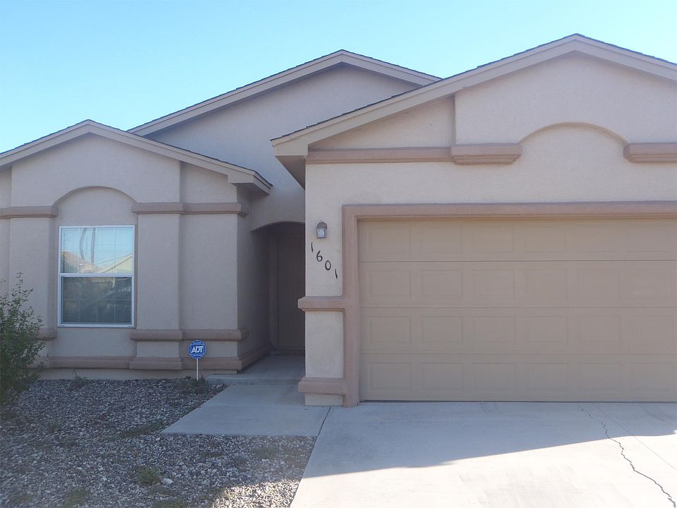 1st image of 1601 Bradley Ct