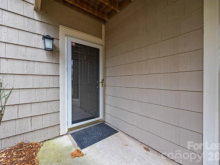 5003 Sharon Rd #K — Photo 2
