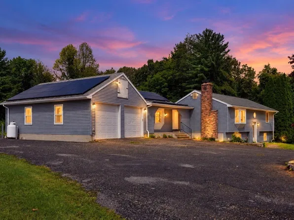 442 Rawson St, Leicester, MA 01524