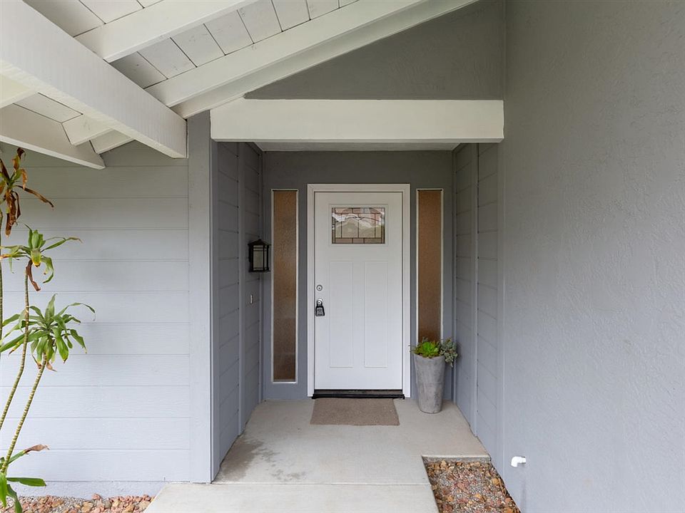 2nd image of 11977 Allbrook Dr