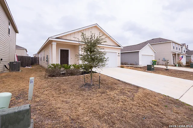 14423 Bonito Loop — Photo 2