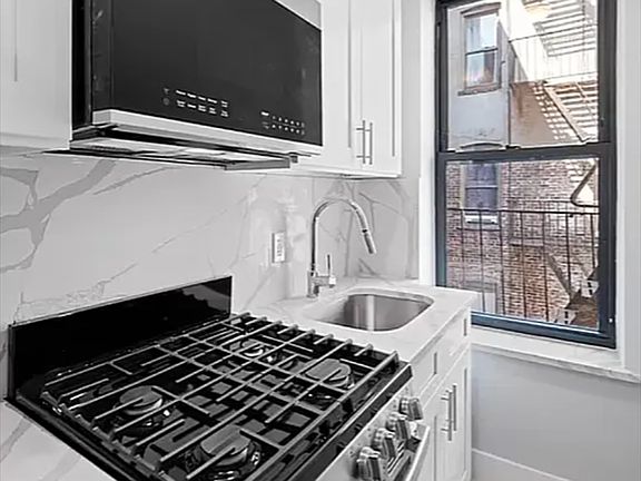2nd image of 100 W 139th St Unit 30B