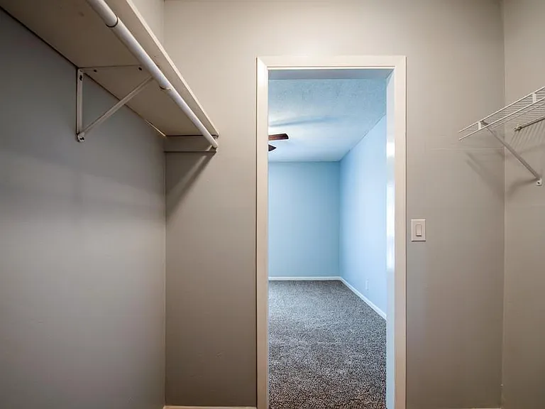 515 Basswood Ave #K104 — Photo 7