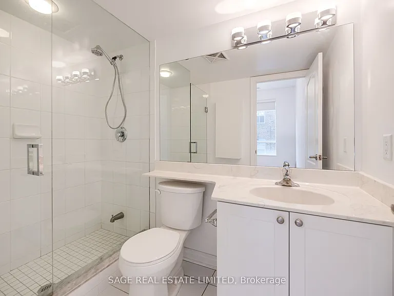 212 Eglinton Ave E #205 — Photo 18