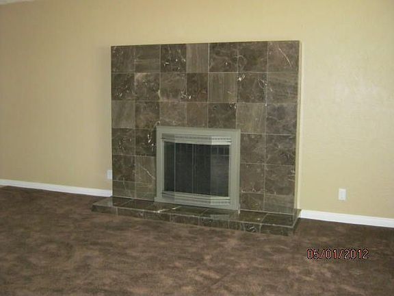 5th image of 7818 Kenyon Ave