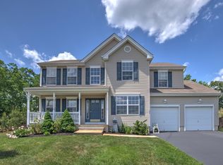 33 Catalina Ave, Barnegat, NJ 08005
