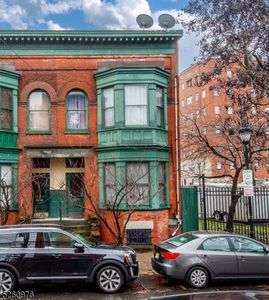 72 James Street, Newark, NJ, 07102