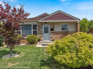 4658 W 83rd Pl, Chicago, IL 60652