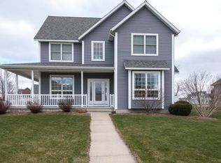 5993 Longhorn Trl, Stevensville, MI 49127