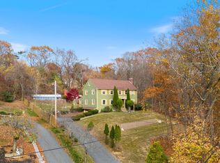 30 Mill Rd, North Andover, MA 01845