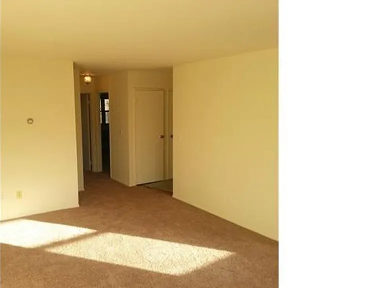 796-800 Brookridge Dr #59 — Photo 2