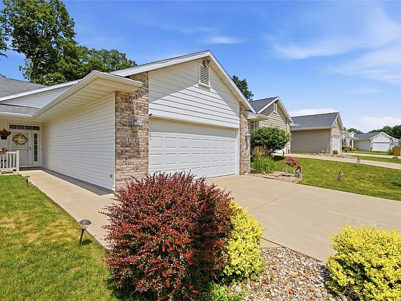 3rd image of 1722 Meiers Ct NW