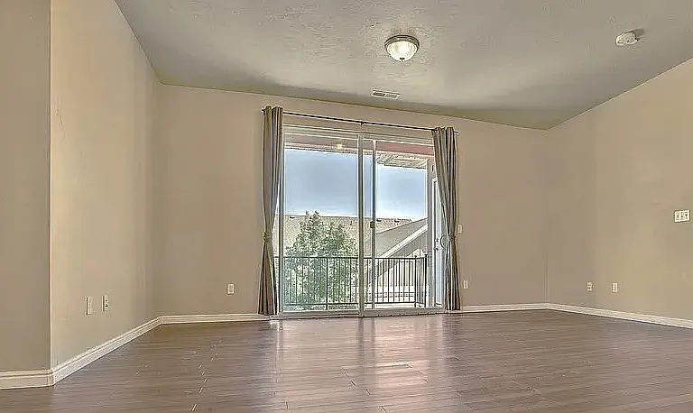 11448 S Oakmond Rd #1 — Photo 5