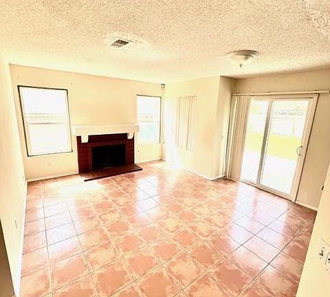 2nd image of 3843 Yuba River Dr