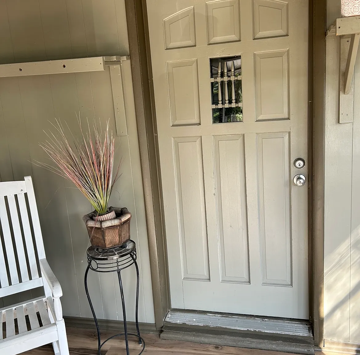 3 bed, 1975 sqft, $1,550 — Photo 2