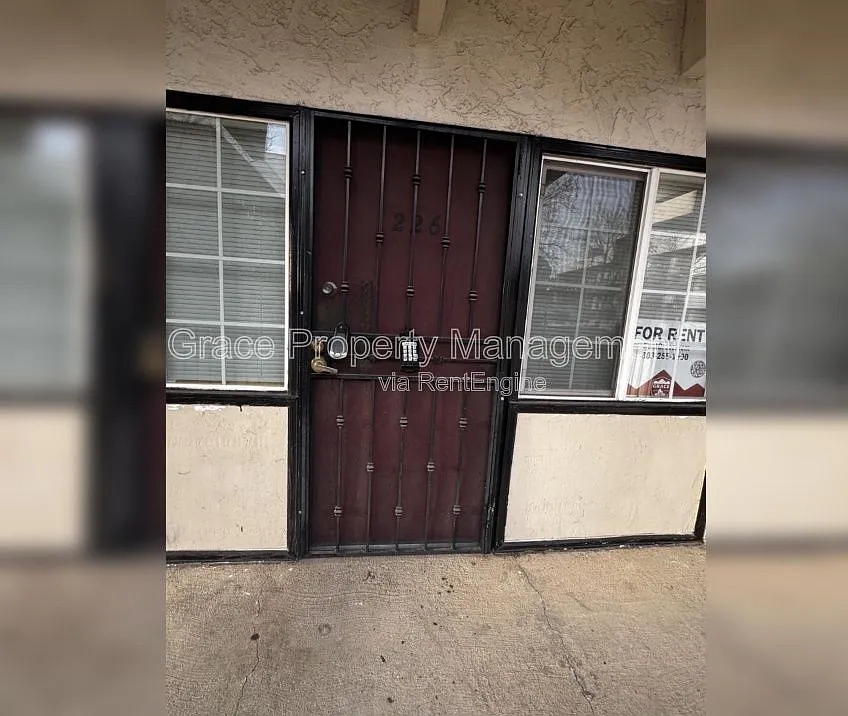 Building Photo - 364 S Ironton St #226
