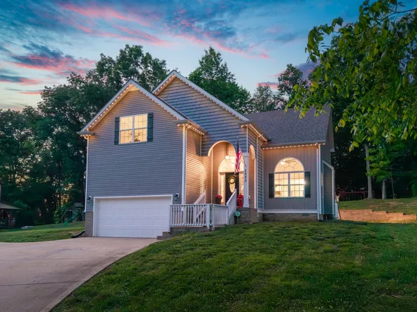 2685 Mockingbird Hill Rd, Palmyra, TN 37142