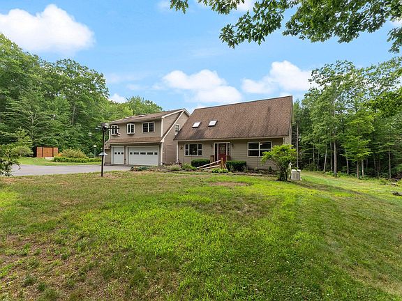 3rd image of 755 Beech Ridge Road