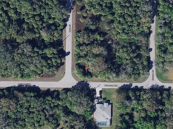 4th image of 16436 McLaury Ave