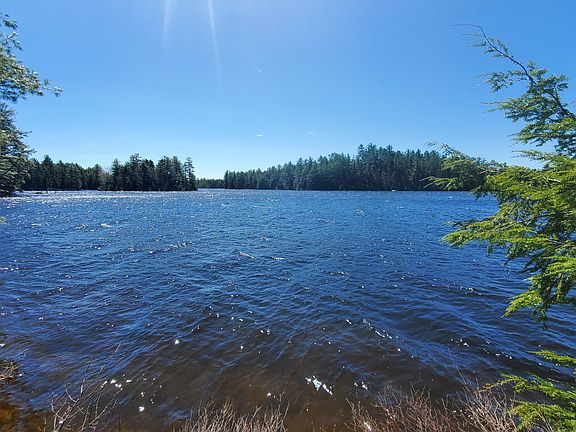 2nd image of 307 Lakeville Shores Road