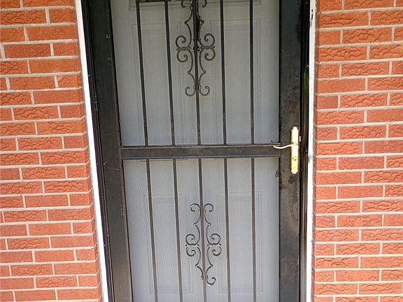 4th image of 1412 Gautier St