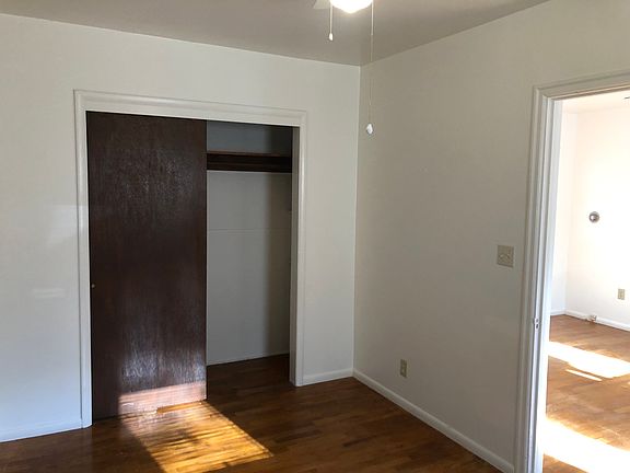 5th image of 231 Lewis Ave #1/2