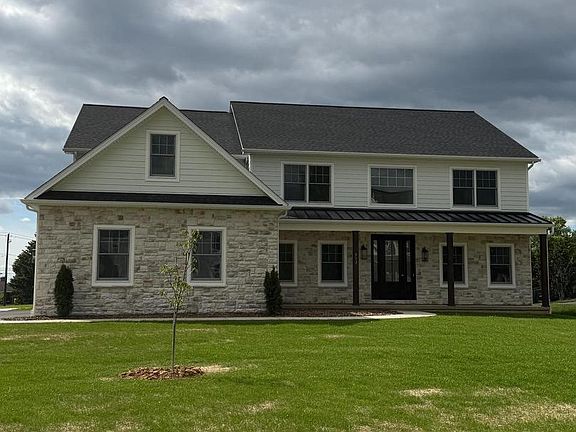 2nd image of 513 Cheltenham Ct