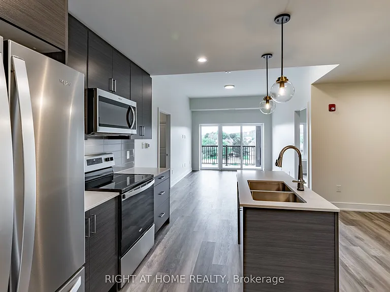 121 Mary St #321 — Photo 20