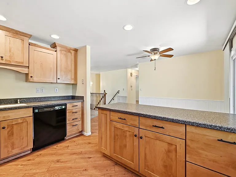 4644 Ridgeglen Rd — Photo 9
