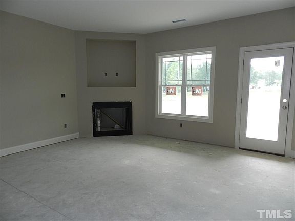 5th image of 132 Antila Ct