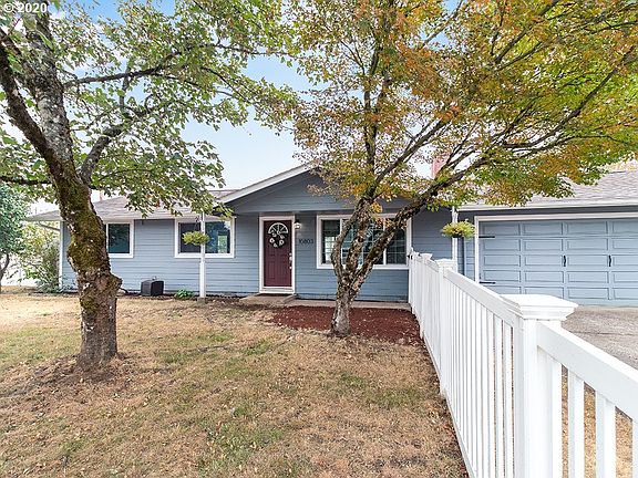 3rd image of 10803 NE 45th St