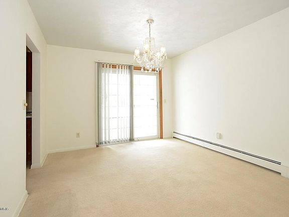 4th image of 9146 B Dr N
