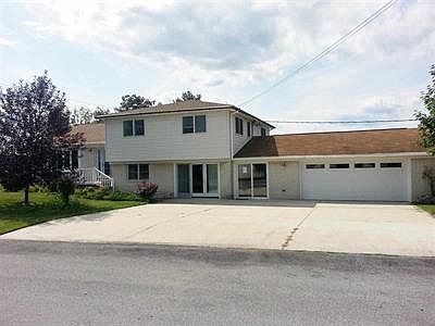 3rd image of 11687 Church Dr
