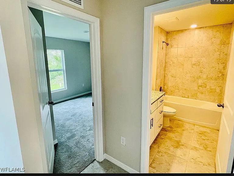 2218 NW 6th Pl — Photo 5