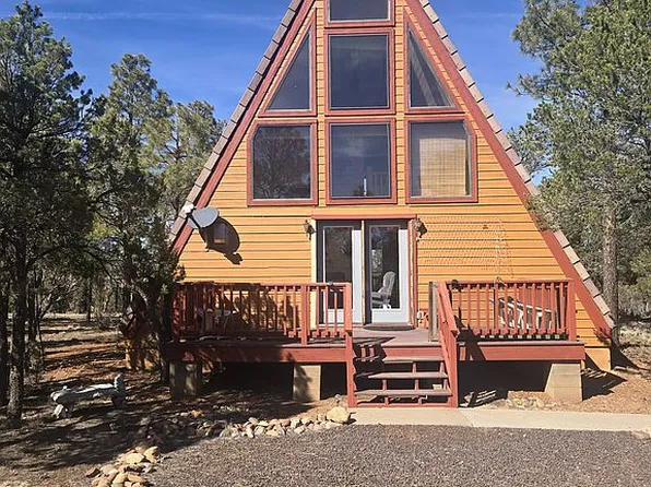 2290 Thunderbird Way, Overgaard, AZ 85933