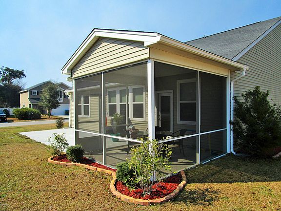 4th image of 43 Cedar Creek Circle