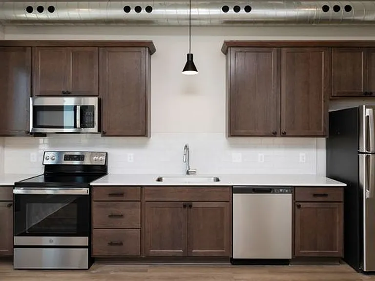 Vintage Lofts - Ankeny — Photo 16