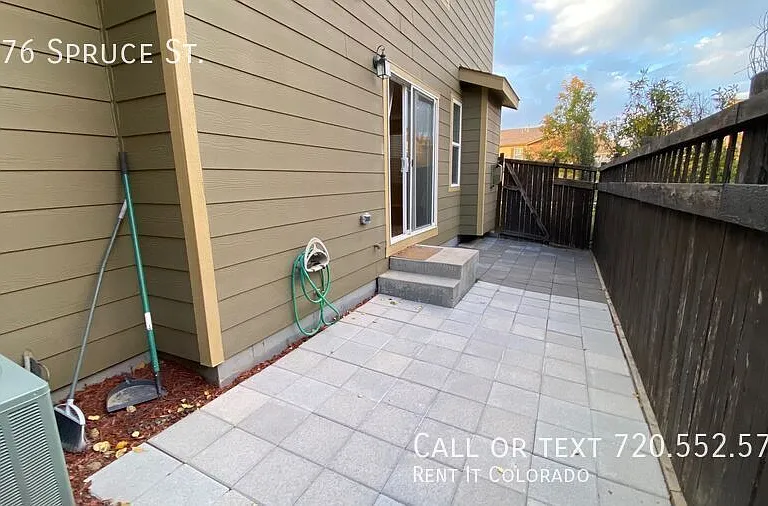 2176 Spruce St — Photo 22